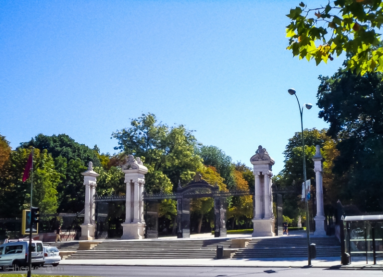 Retiro Park Entrance